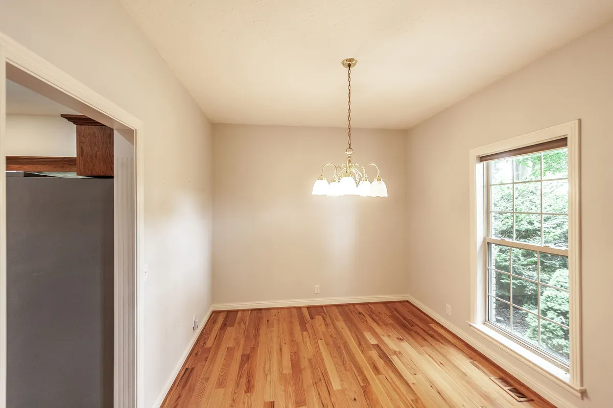 Flexible room that works as a third bedroom, office, or den at 6513 N Mount Pleasant Rd